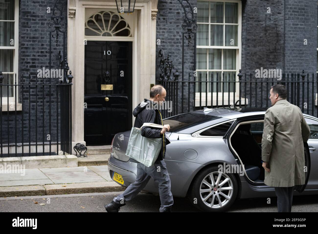 Dominic Cummings, Chief Advisor to PM Boris Johnson leaves Downing Street for the House of Commons for PMQ's in Central London, UK on October 23, 2019. (Photo by Claire Doherty/Sipa USA Stock Photo
