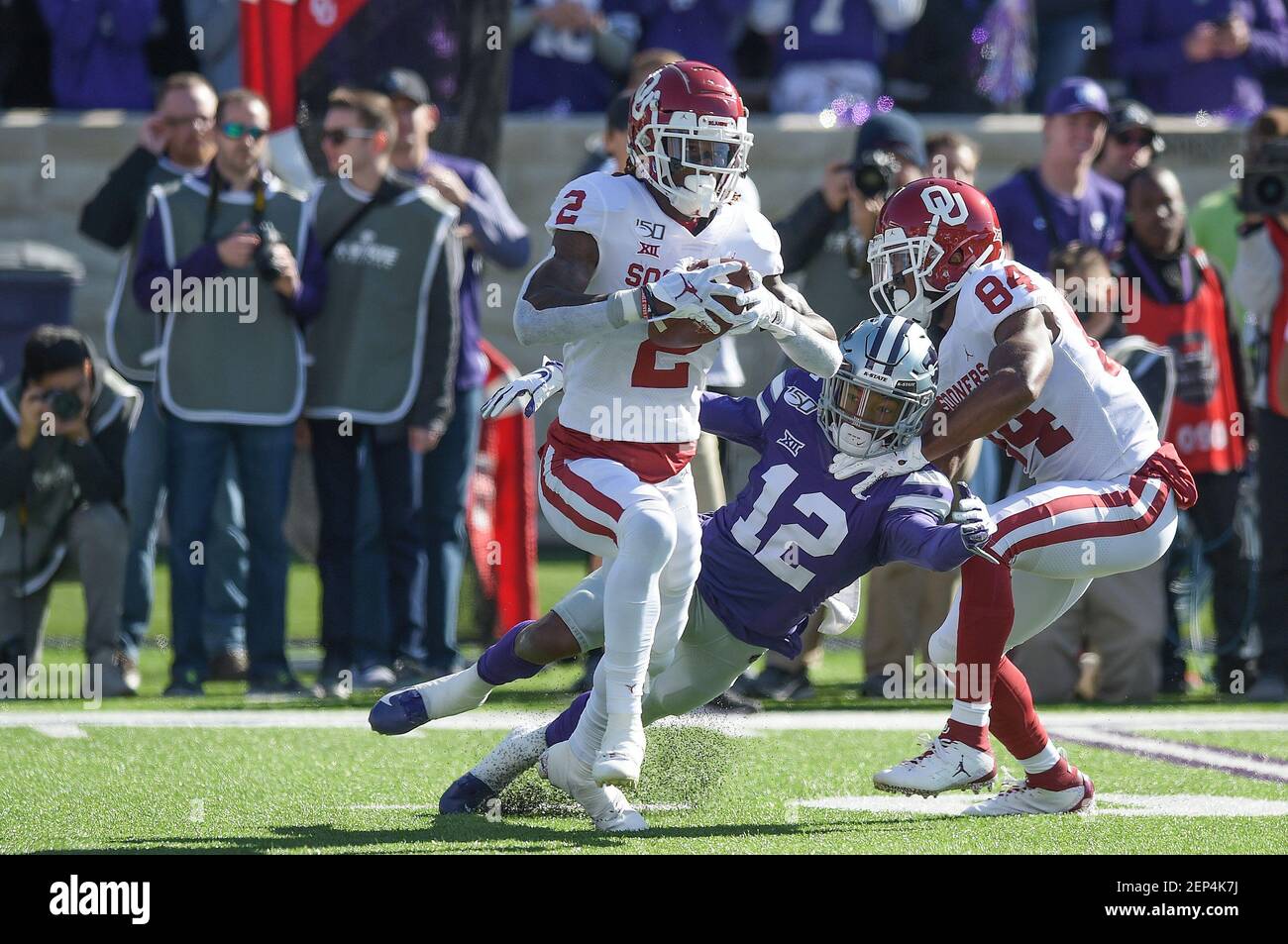 October 26, 2019 Oklahoma Sooners wide receiver CeeDee Lamb (2) gets