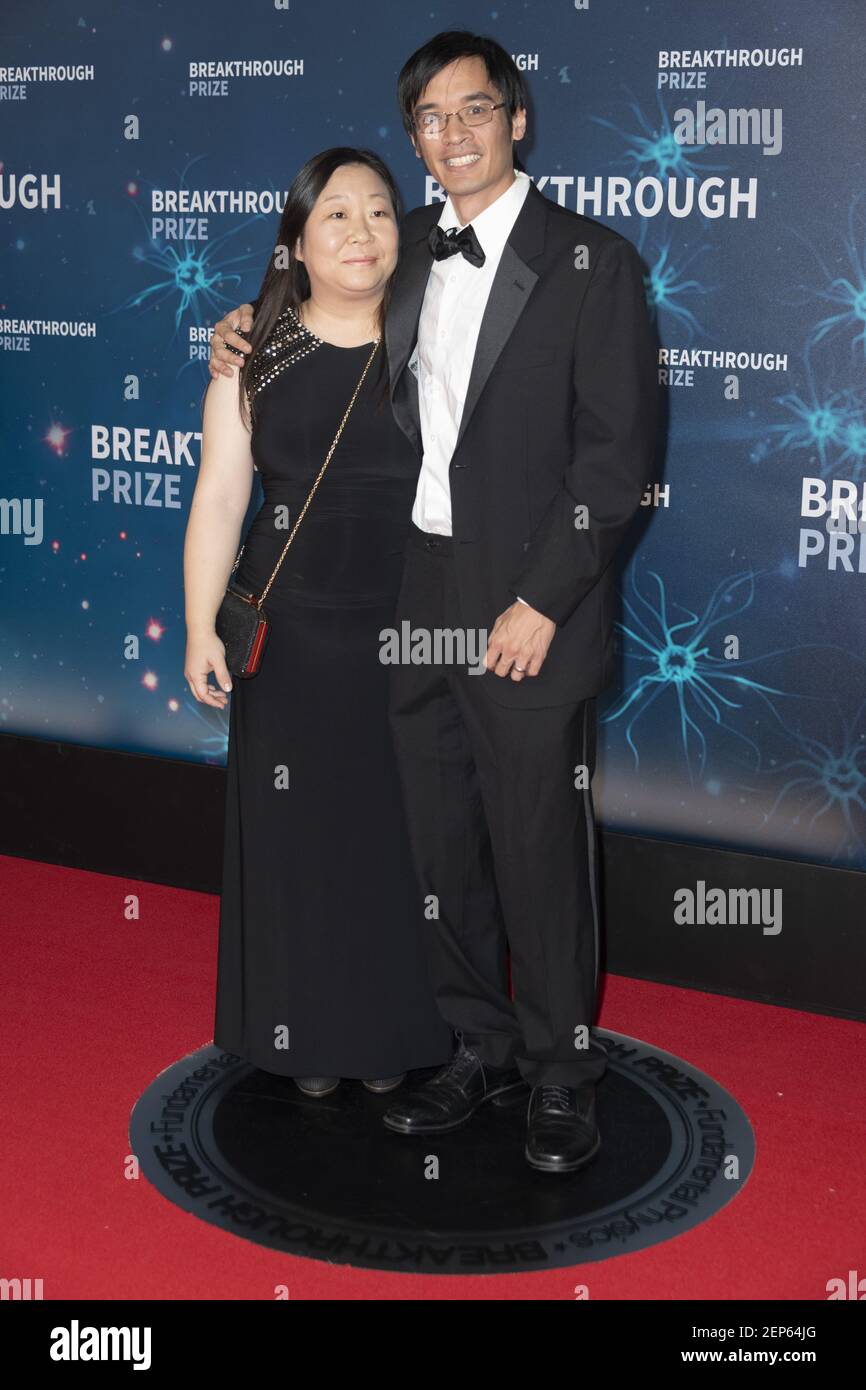 Laura Tao (L) and Terence Tao (R) attend the eighth annual Breakthrough