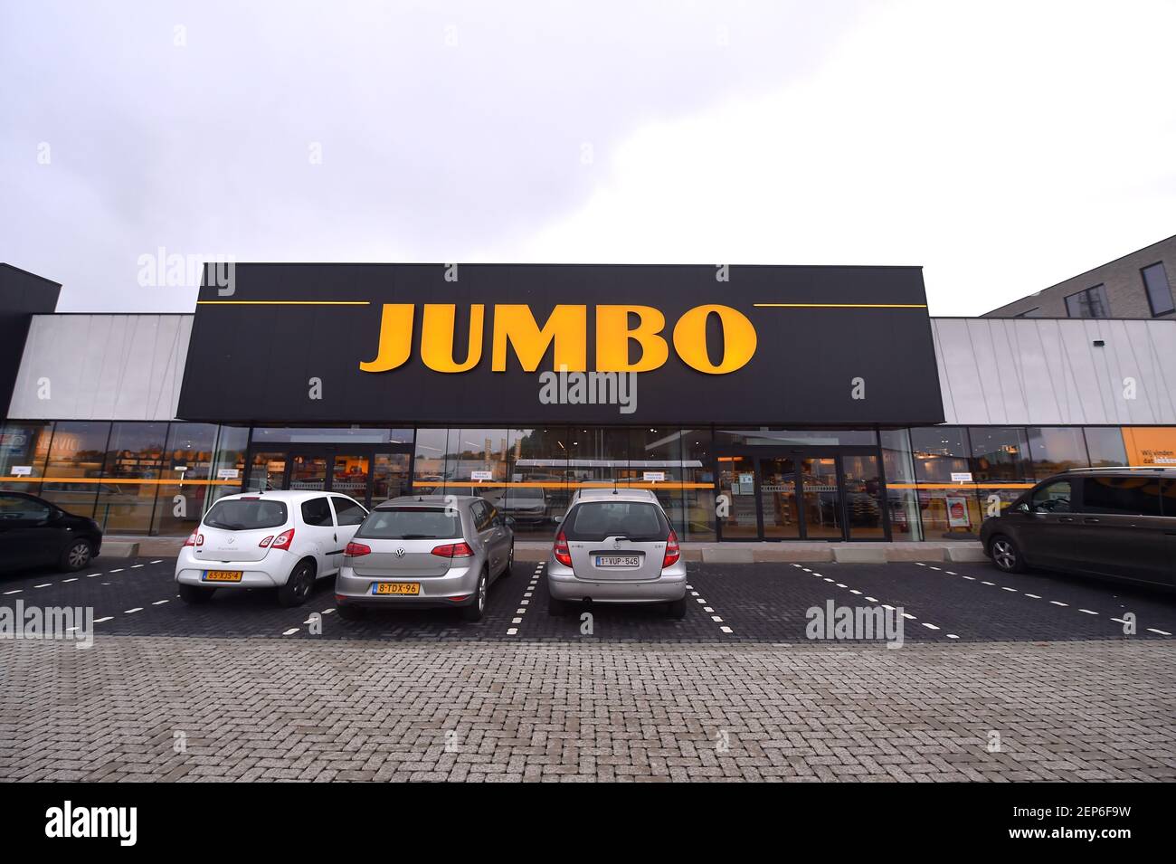 Jumbo Supermarkten Overview