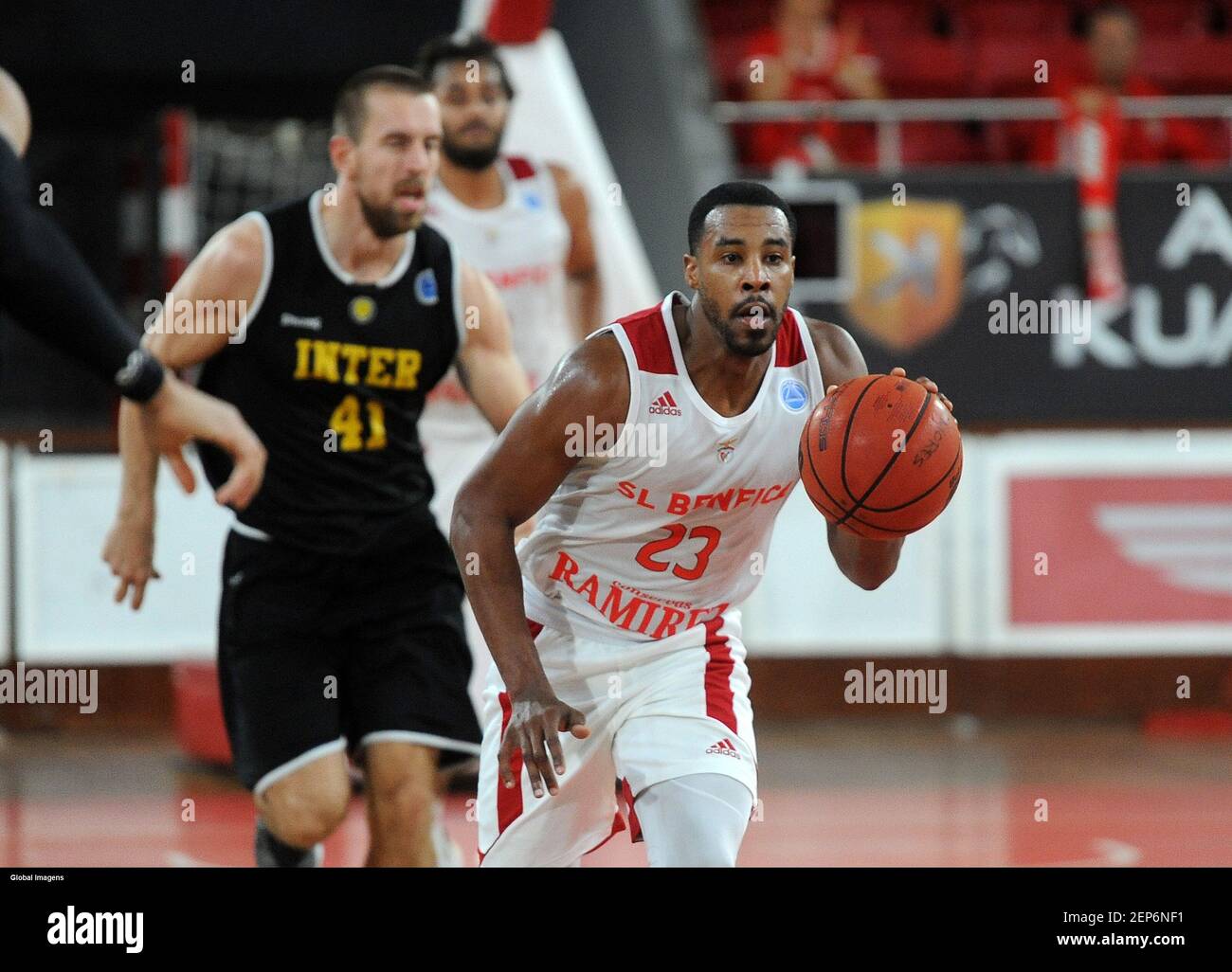 Lisbon, 06/11/2019 - SL Benfica hosted Inter Bratislava tonight at the  Pavilion of Light, in a match for Group A, Match 3, of FIBA Europe CUP  2019/20 Basketball. Toure Murry (Ã lvaro
