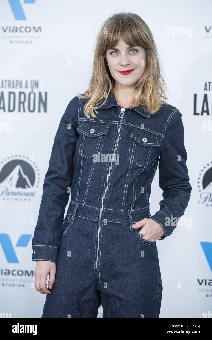 Alba Rivas in the premiere of the paramount network series “Atrapa a un ...