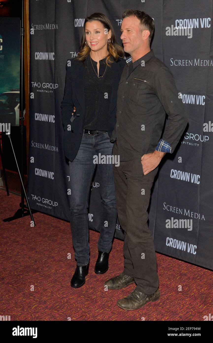 Bridget Moynahan and Thomas Jane attend the Crown Vic screening at