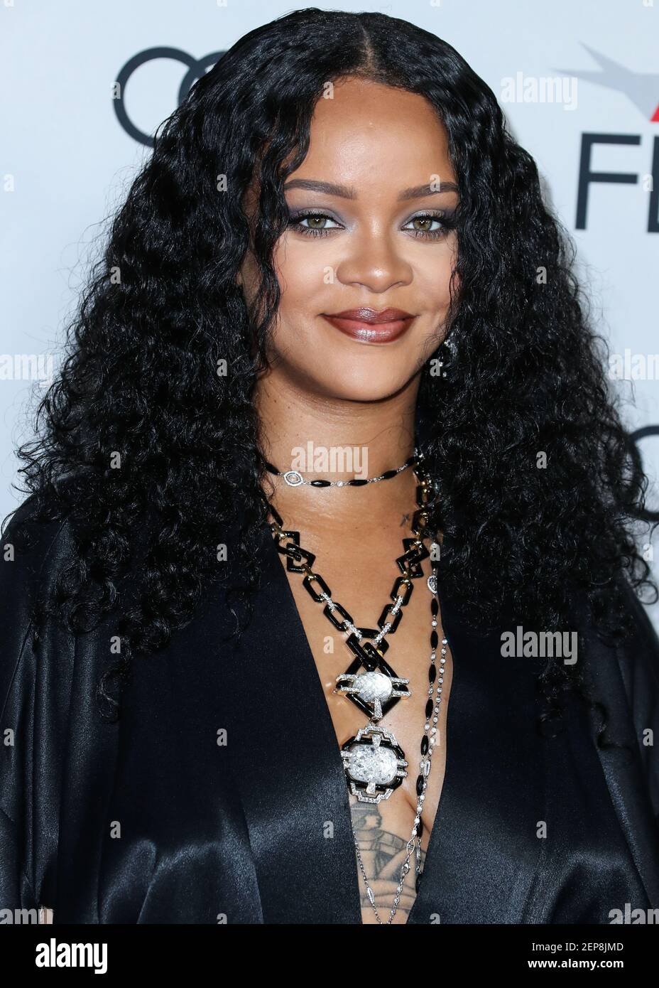 HOLLYWOOD, LOS ANGELES, CALIFORNIA, USA - NOVEMBER 14: Singer Rihanna ...