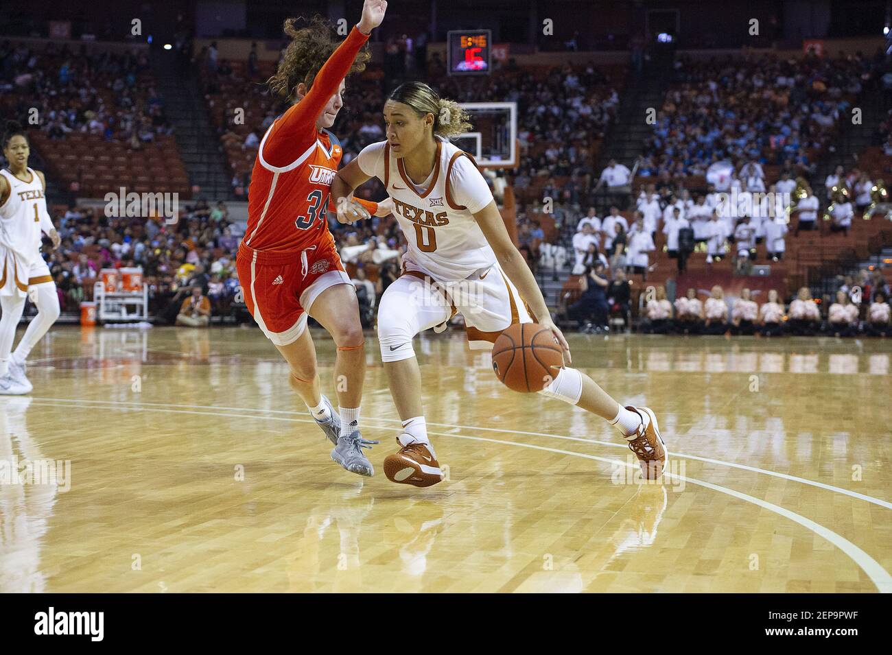 November 20, 2019: Texas Longhorns Celeste Taylor #0 in action during ...