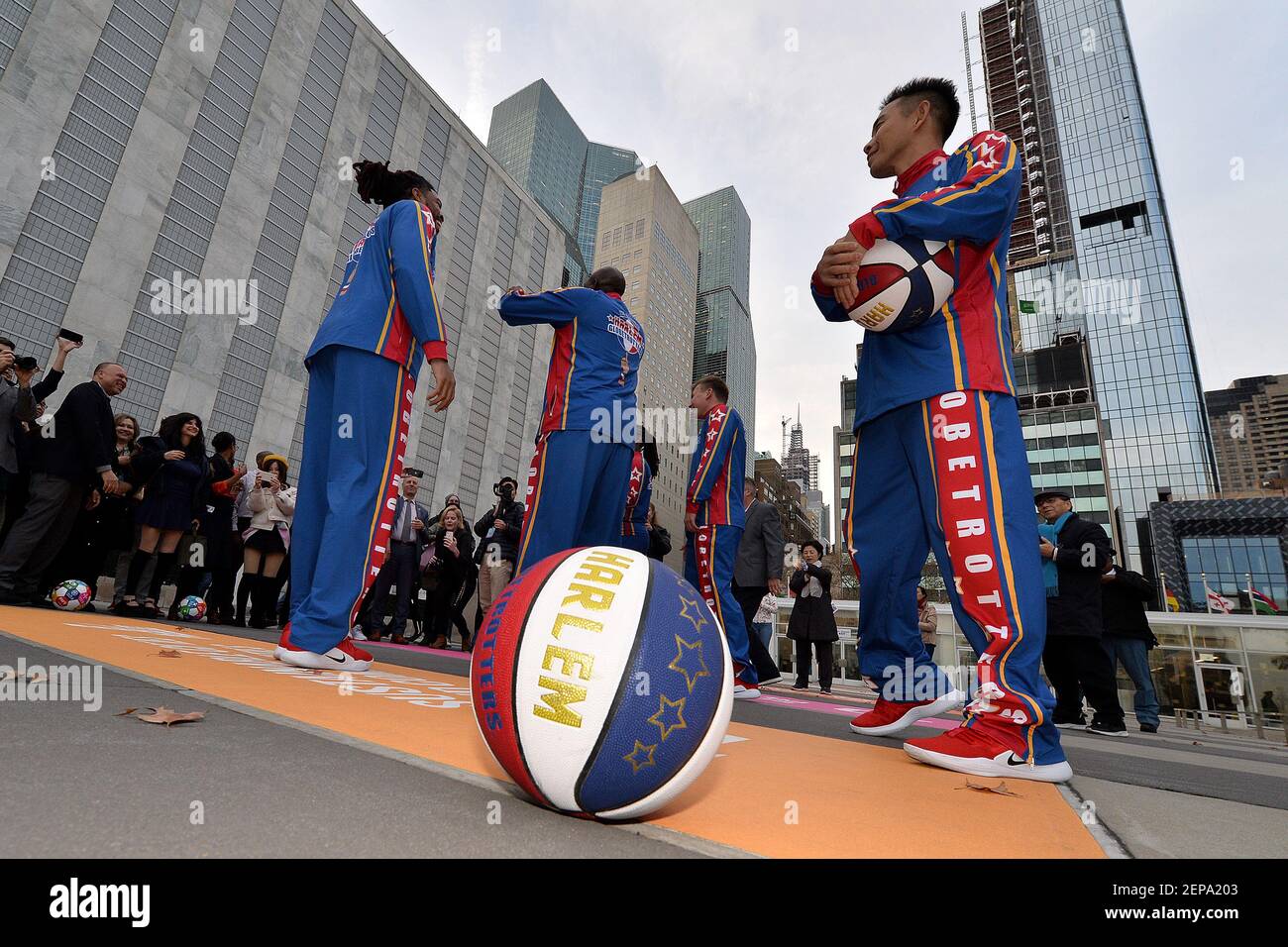 Members of the Harlem Globetrotters basketball team demonstrates trick  moves on the United Nations visitors' plaza at the United Nations  Headquarters, November 21, 2019. (Photo by Anthony Behar/Sipa USA Stock  Photo - Alamy