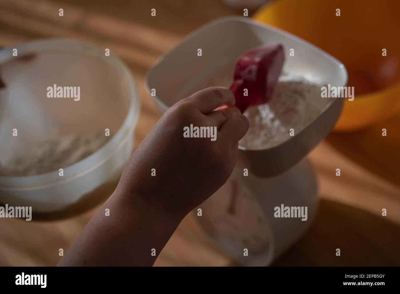 Analog scale hi-res stock photography and images - Alamy