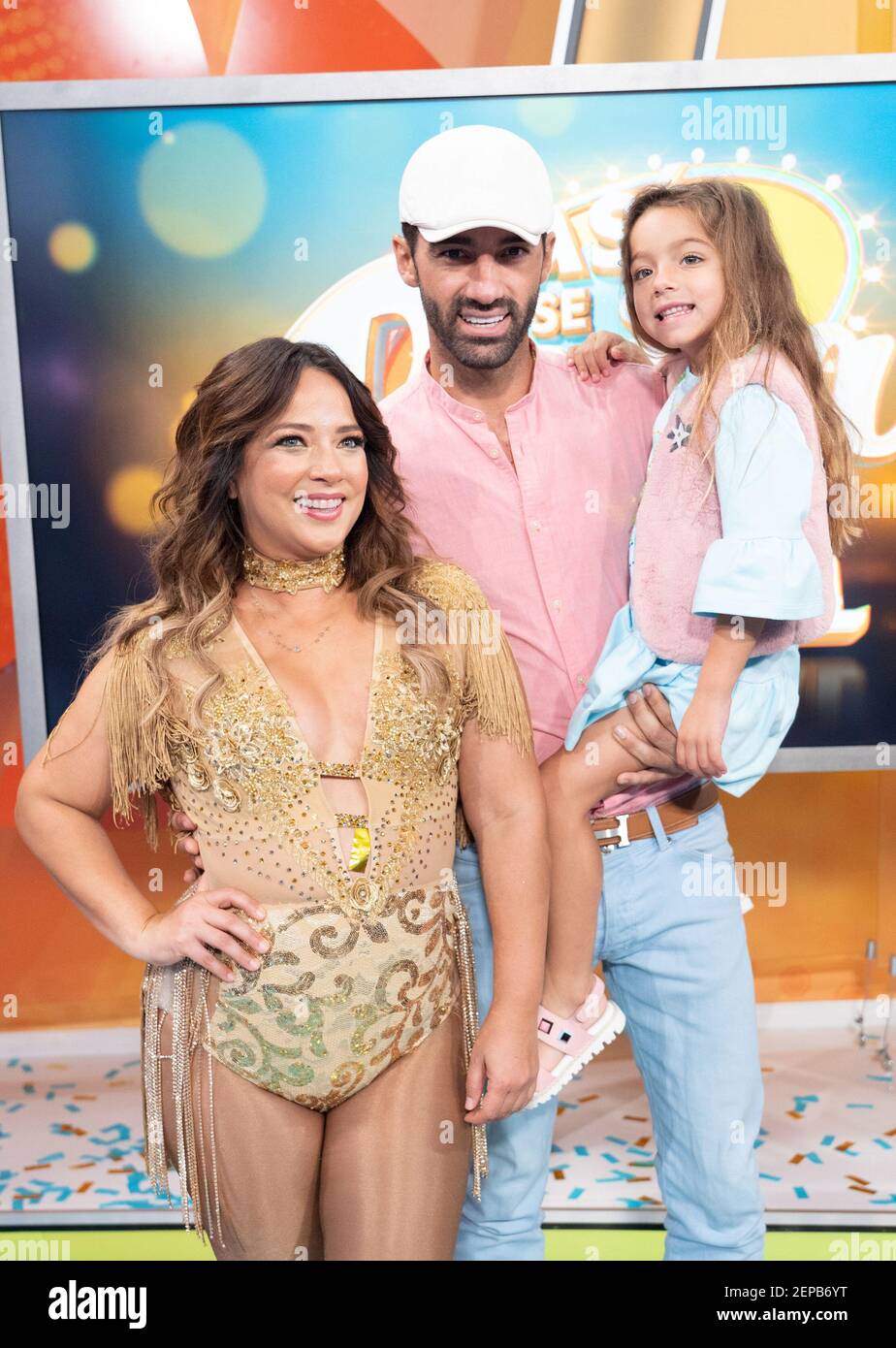 MIAMI, FL - NOVEMBER 27: Adamari Lopez, Toni Costa and their daughter Alaia  are seen during the "Asi Se Baila" dance competition on the set of "Un  Nuevo Dia" at Telemundo Center