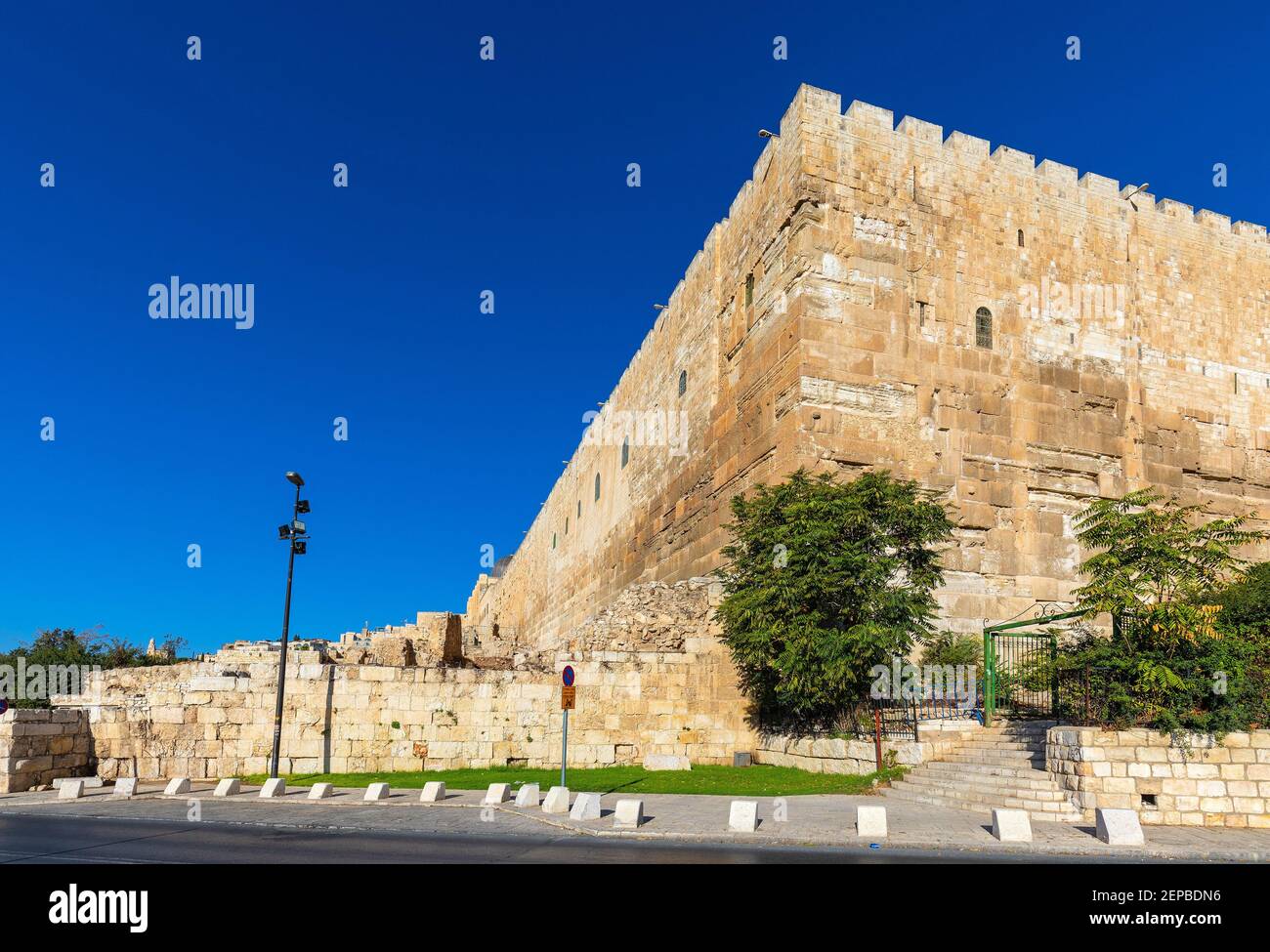 Jerusalem, Israel - October 12, 2017: South-eastern corner of Temple Mount walls with Al-Aqsa Mosque and archeological excavation site in Jerusalem Ol Stock Photo