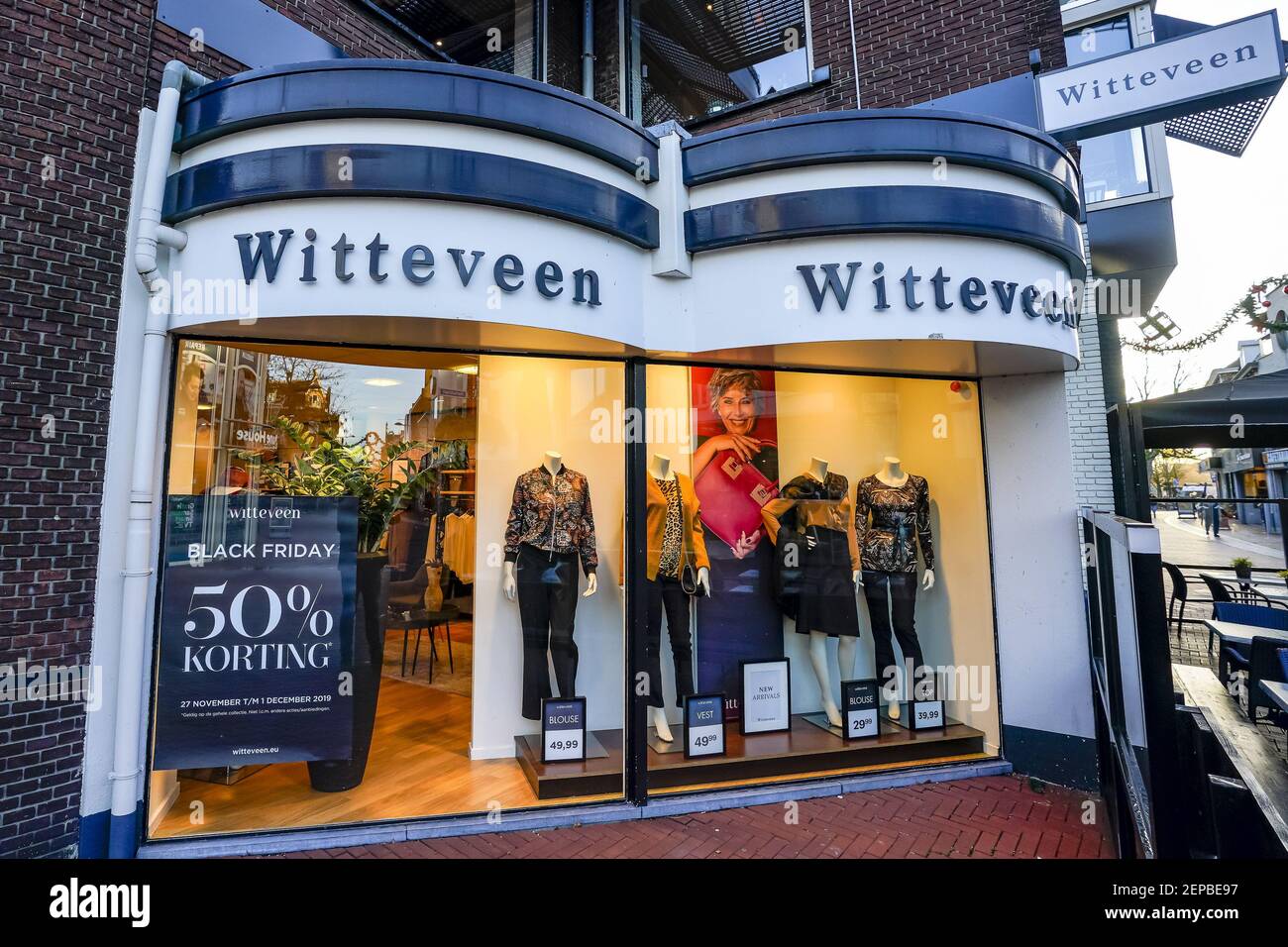 OOSTERHOUT, Netherlands, 29-11-2019, dutchnews, , Clothing store chain  Witteveen again bankrupt (Photo by Pro Shots/Sipa USA Stock Photo - Alamy