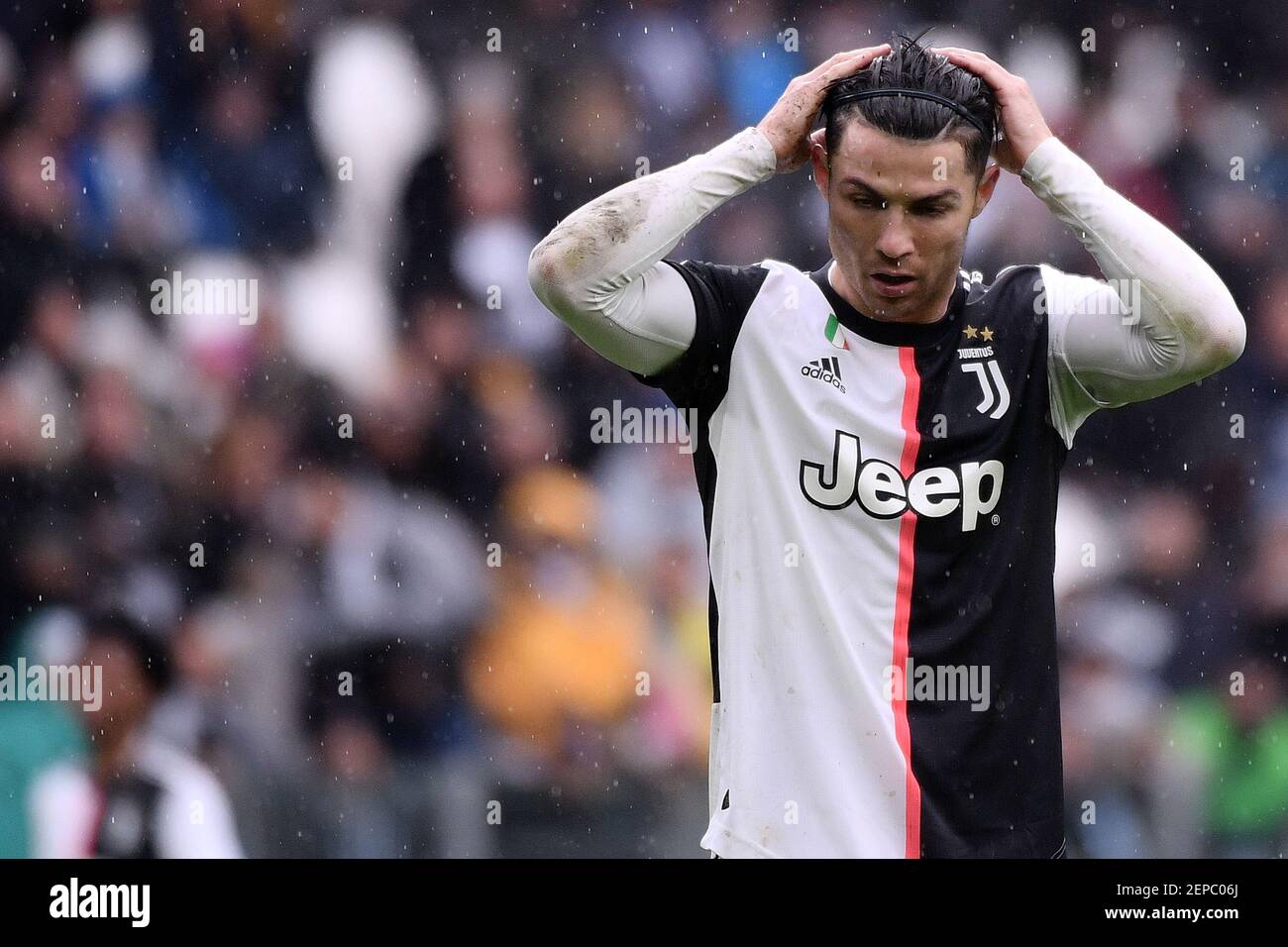 Cristiano Ronaldo of Juventus dejection fix his hairband Torino 1-12-2019  Juventus Stadium Football Serie A 2019/2020 Juventus FC - US Sassuolo 2-2  Photo Federico Tardito / Insidefoto/Sipa USA Stock Photo - Alamy