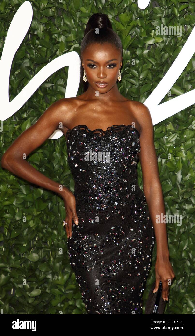 Leomie Anderson on the red carpet during The Fashion Awards at Royal