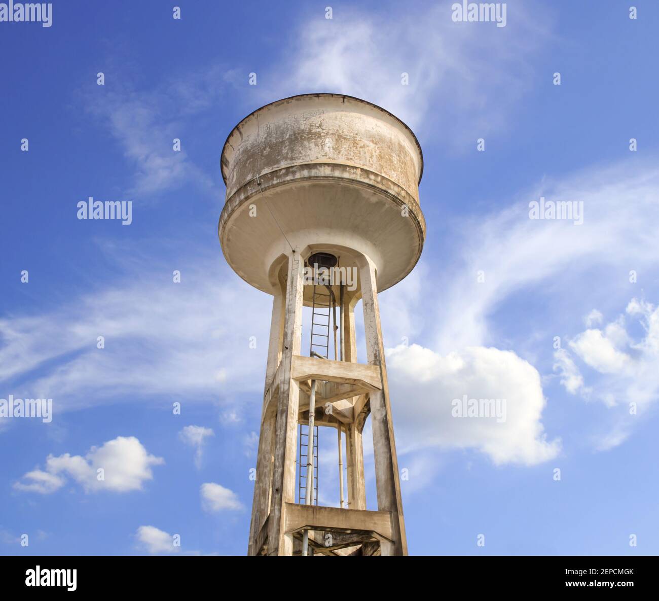 Water tower painted hires stock photography and images Alamy