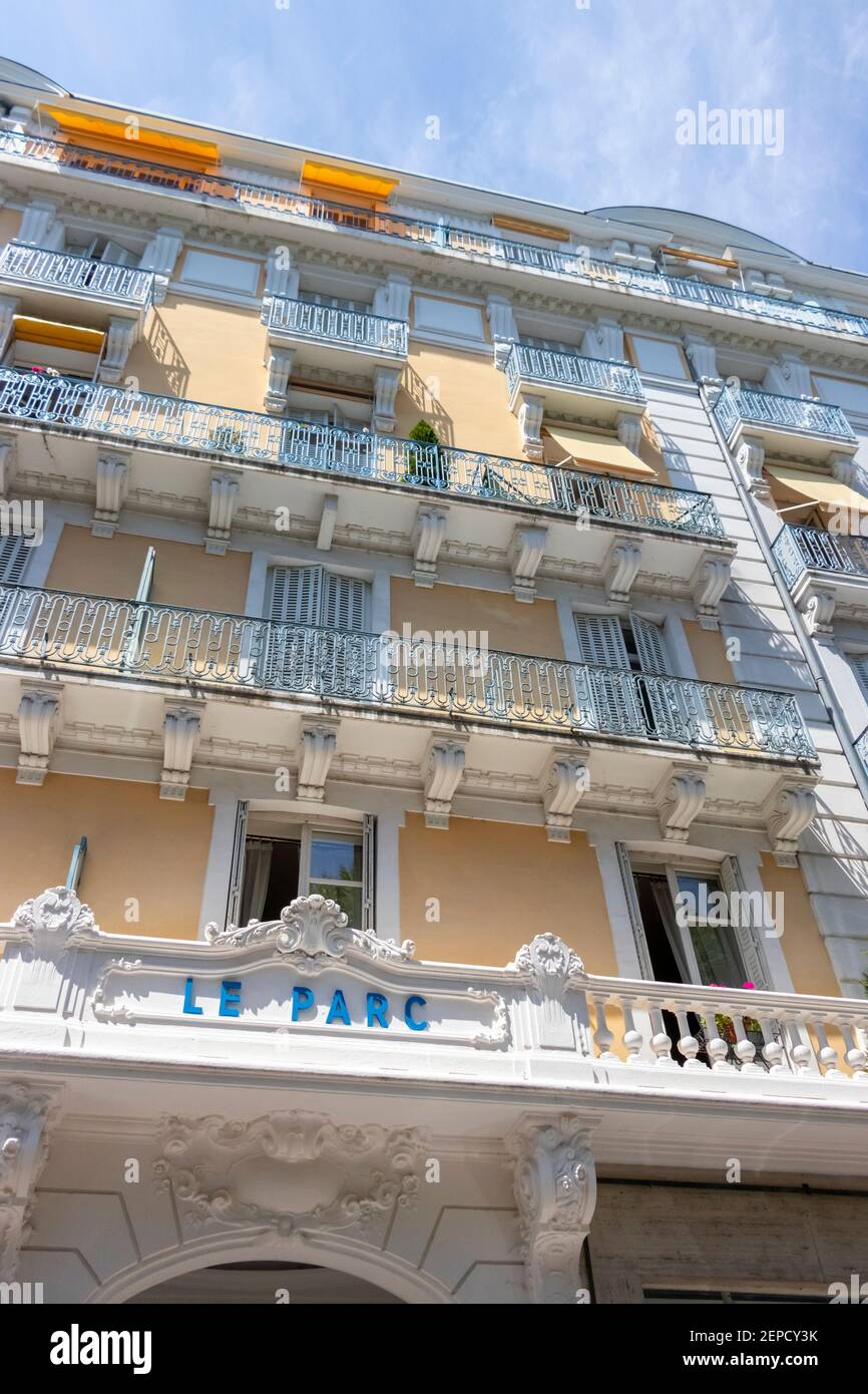 Le Parc hotel building apartments in Vichy France Stock Photo Alamy