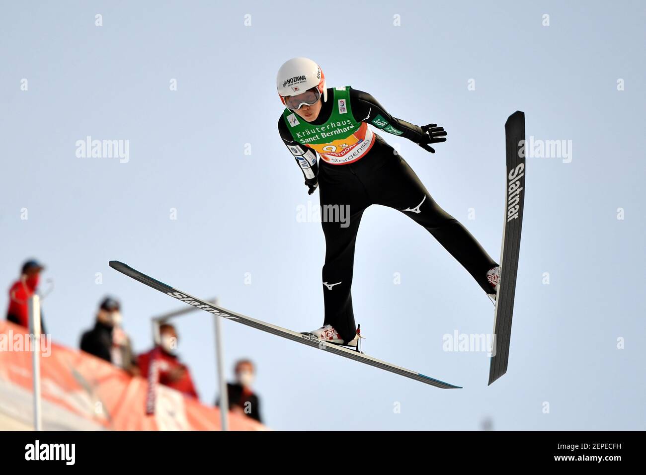 Normal hill team hi-res stock photography and images - Alamy