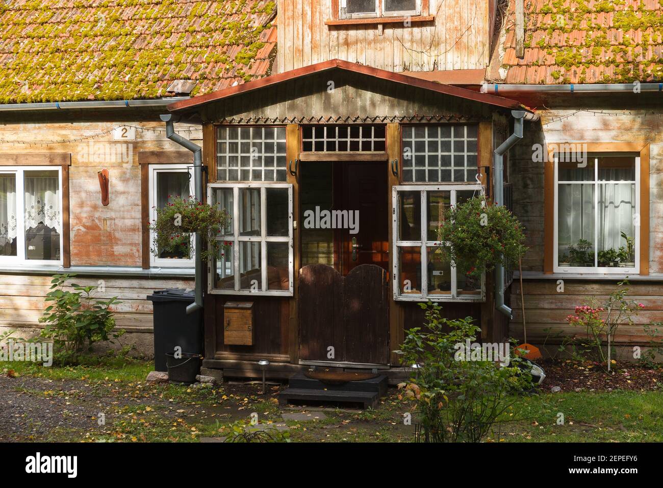 Traditional wooden country house. Sindi, Estonia Stock Photo Alamy