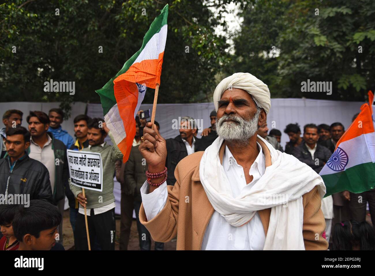 new-delhi-india-december-19-a-group-of-pakistani-hindus-gather-in-a