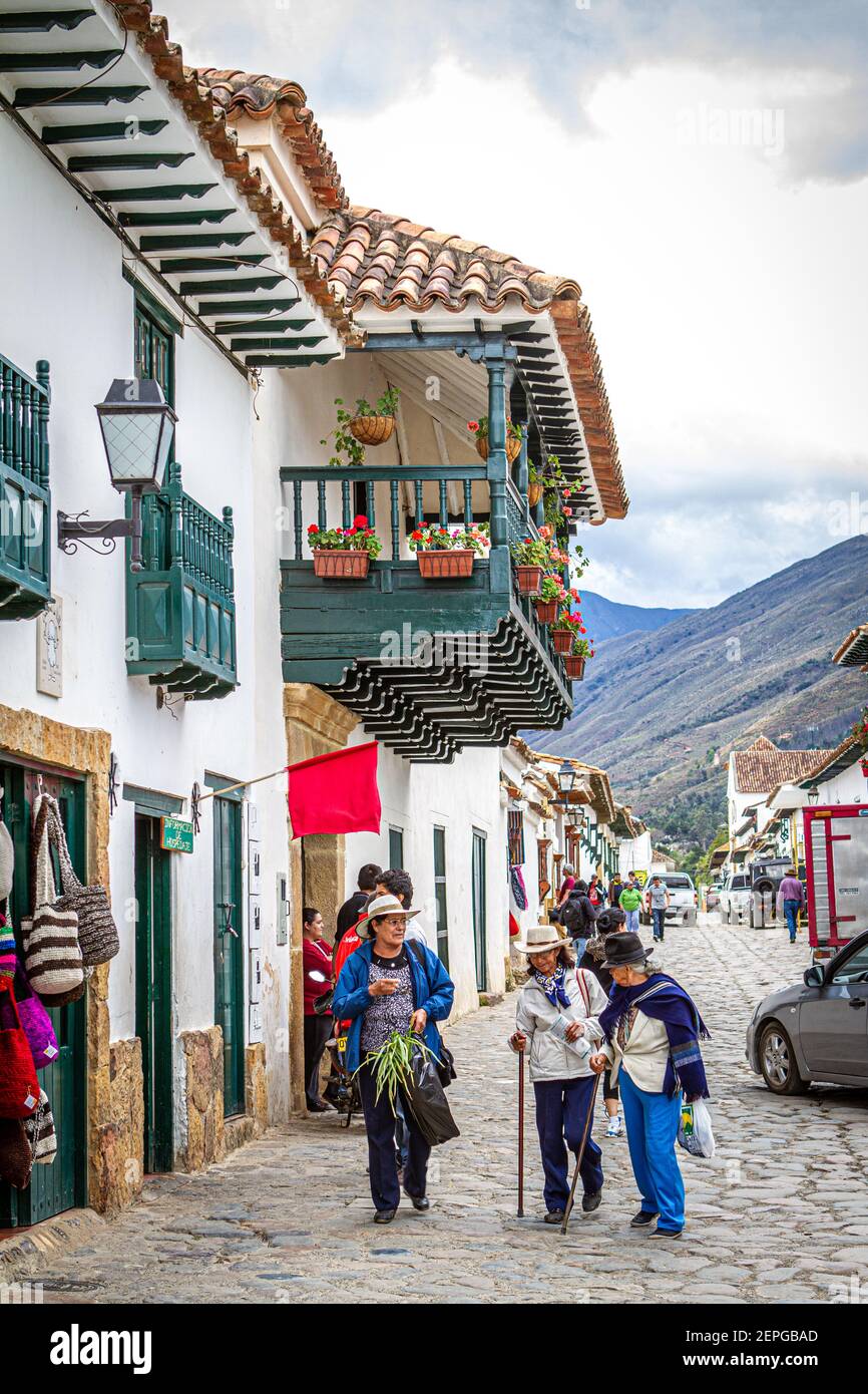 Ruana colombia hi-res stock photography and images - Alamy