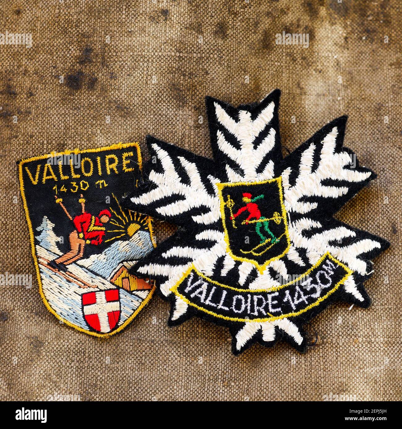 SK2554 - INSIGNE BADGE SKI SAVOIE