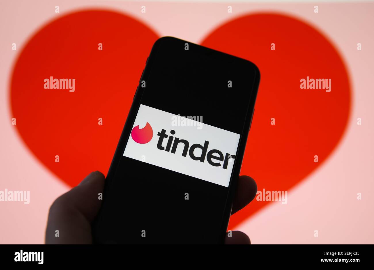 Tinder how to see blurred pictures