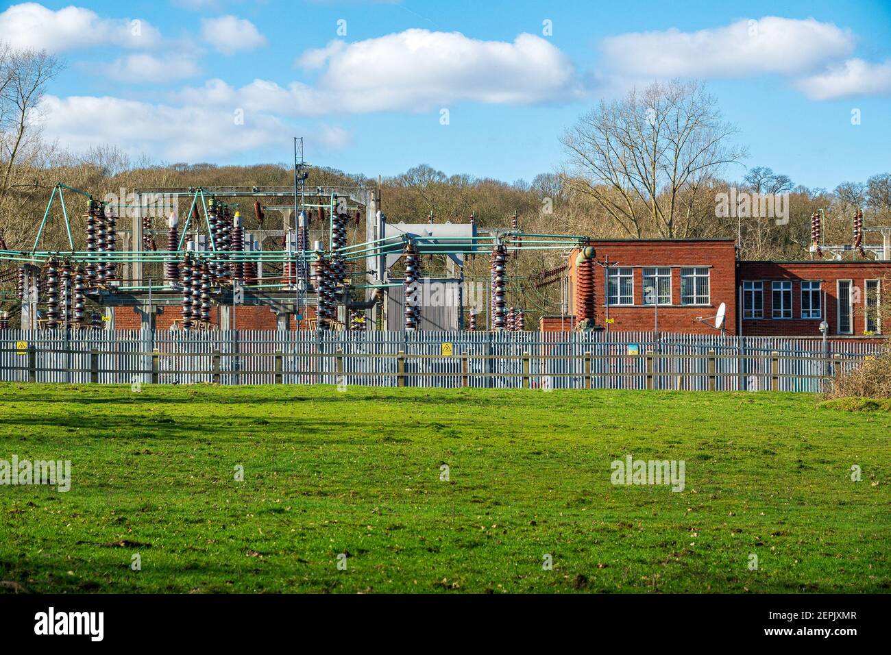 Mill hill nature reserve hires stock photography and images Alamy
