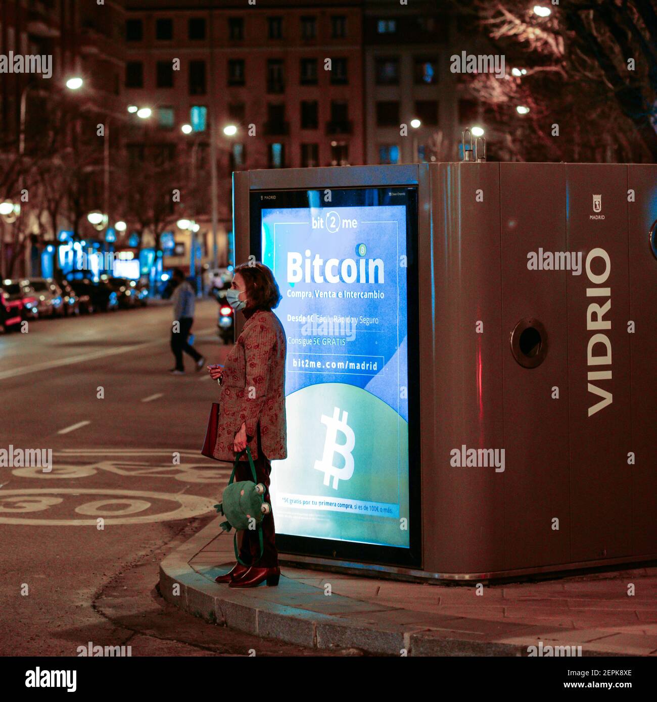 Advertisement for Bitcoin / cryptocurrency exchange on a platform in  Madrid, Spain Stock Photo - Alamy