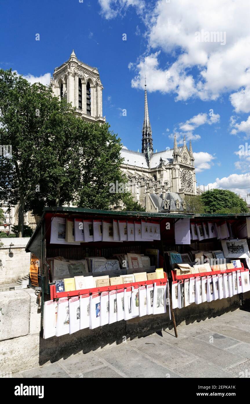 A bookseller (bouquiniste) kiosk in the streets of Paris near Notre Dame de Paris cathedral Stock Photo