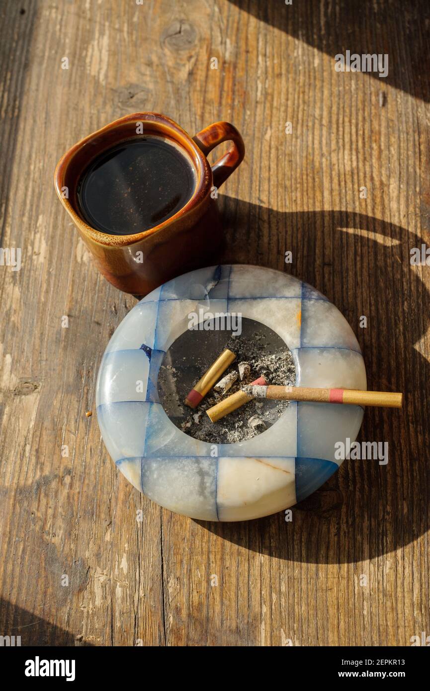 bali cigarettes Bali Shag Navy 5.29oz Can