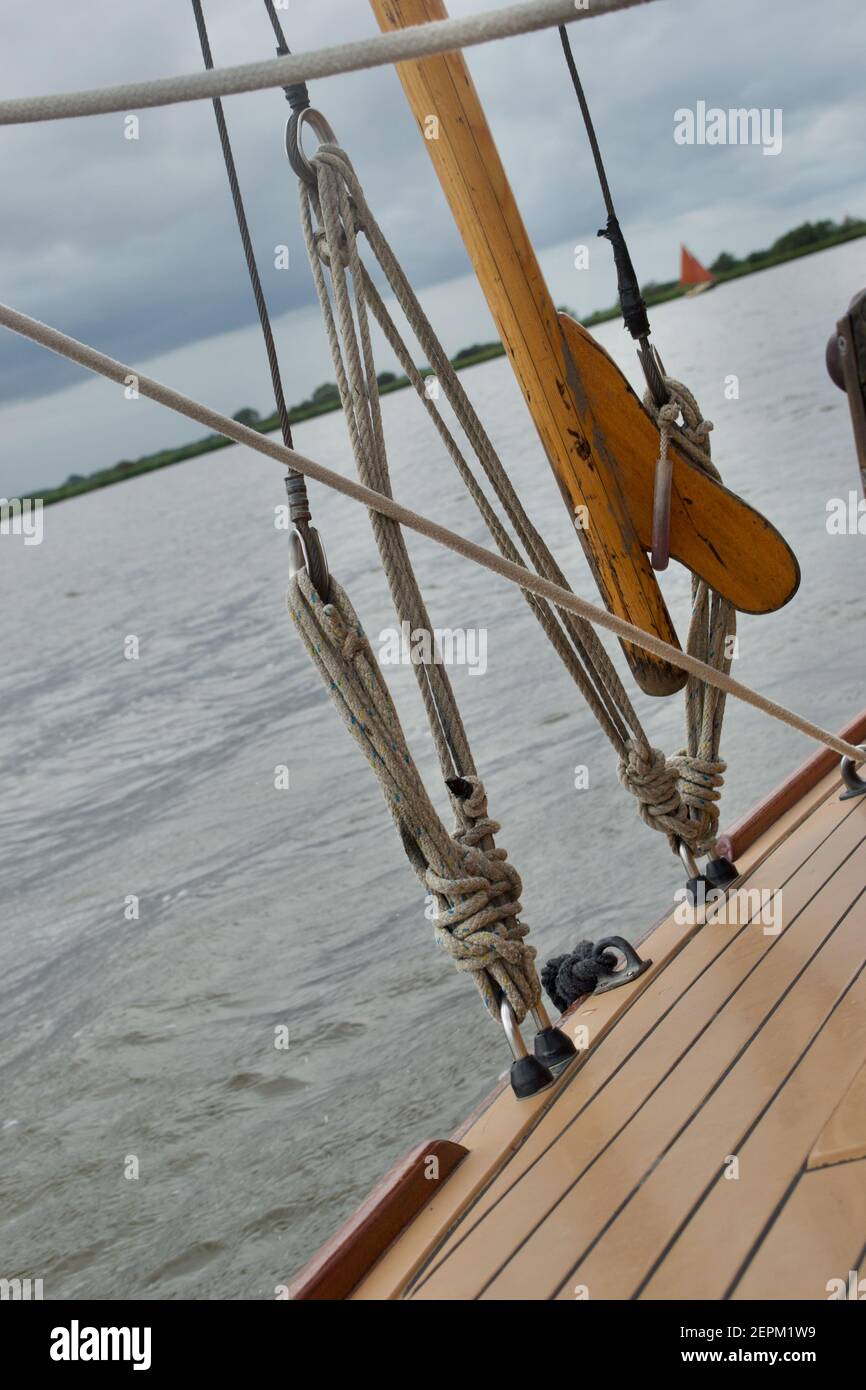 Punt pole hi-res stock photography and images - Alamy