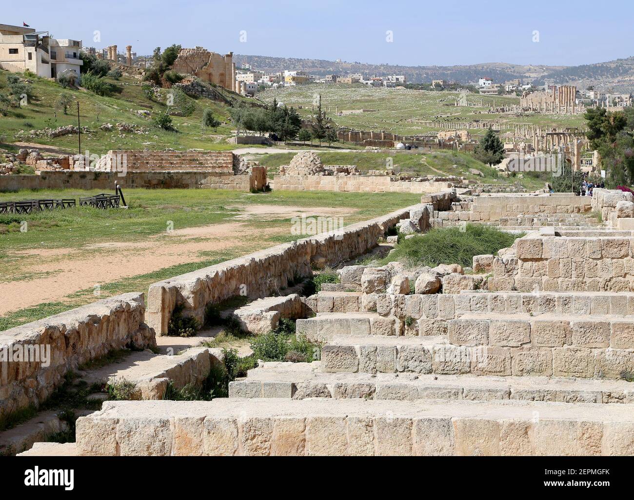 Roman ruins in the Jordanian city of Jerash (Gerasa of Antiquity ...