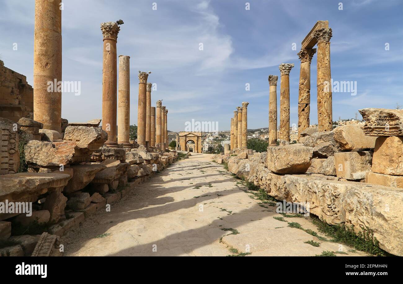 Roman ruins in the Jordanian city of Jerash (Gerasa of Antiquity ...