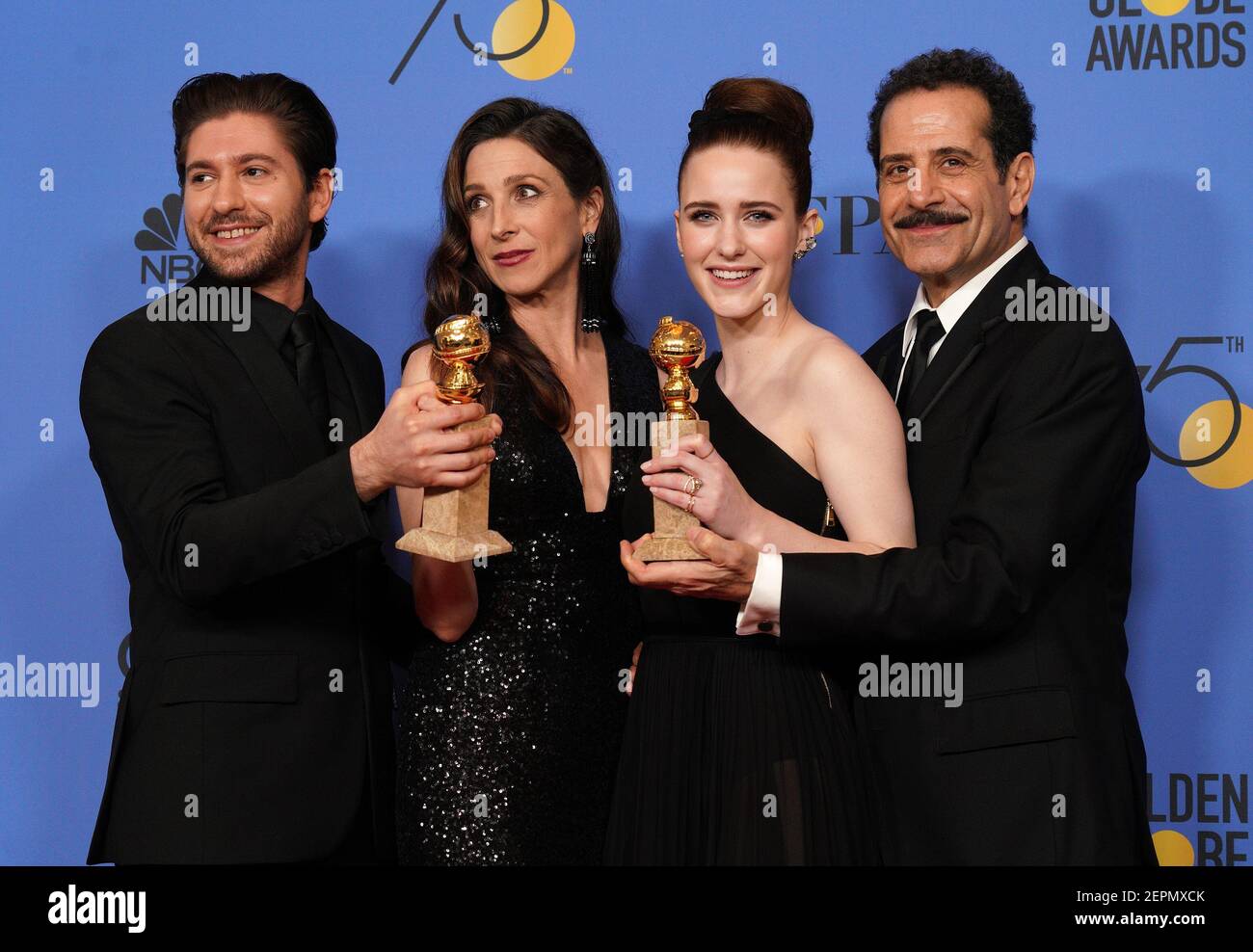  l r Actors Michael Zegen Marin Hinkle Rachel Brosnahan And Tony 