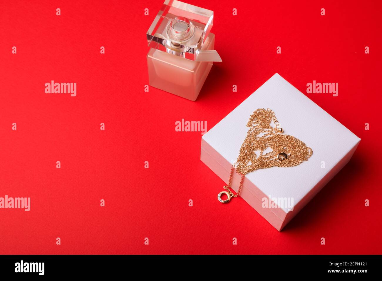 Perfume box hi-res stock photography and images - Page 2 - Alamy