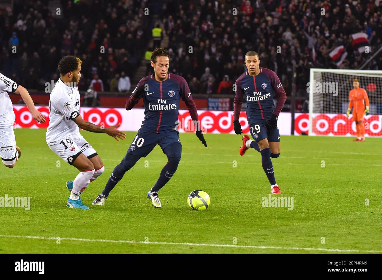 Écharpe De Supporter Dijon DFCO Vs Paris Saint-Germain PSG - Saison 2017/2018