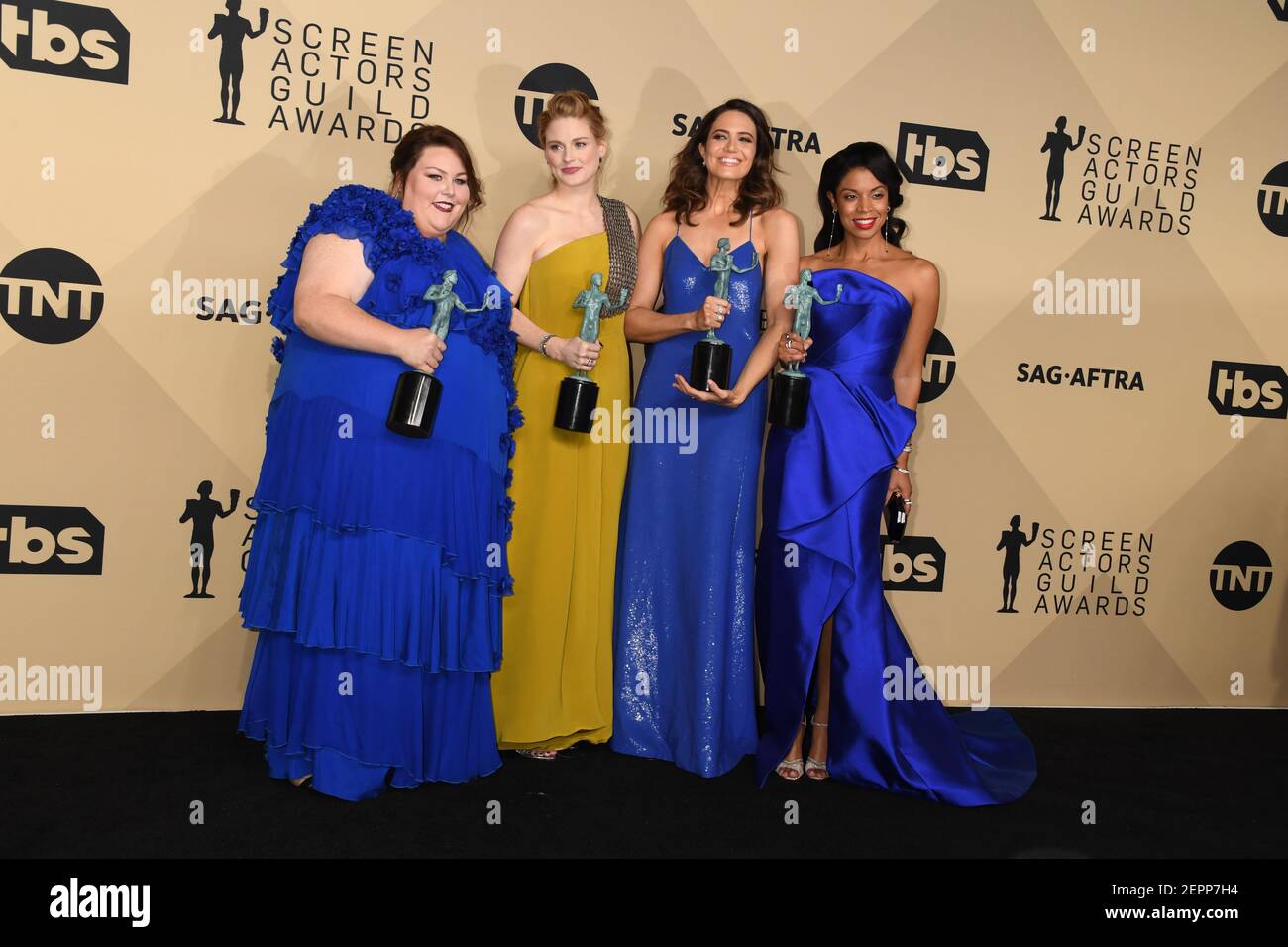 LR Award Winners Cast members of This Is Us Chrissy Metz, Alexandra