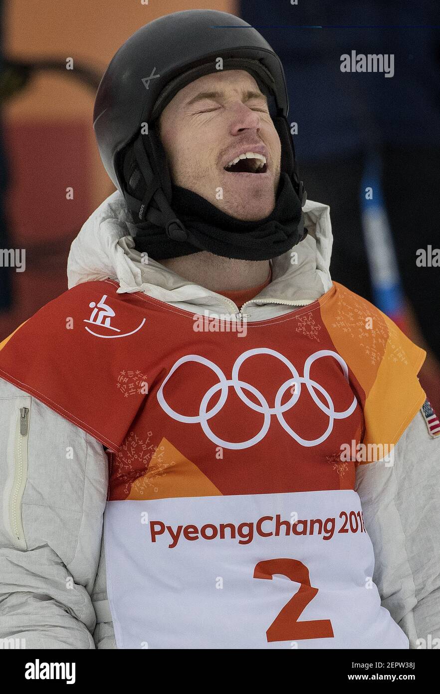 Shaun White of the USA reacts after his final run during the Men's Half Pipe Snowboard finals at Phoenix Park in South Korea on Wednesday, Feb. 14, 2018, 2018, during the Pyeongchang Winter Olympics. (Photo by Carlos Gonzalez/Minneapolis Star Tribune/TNS/Sipa USA) Stock Photo