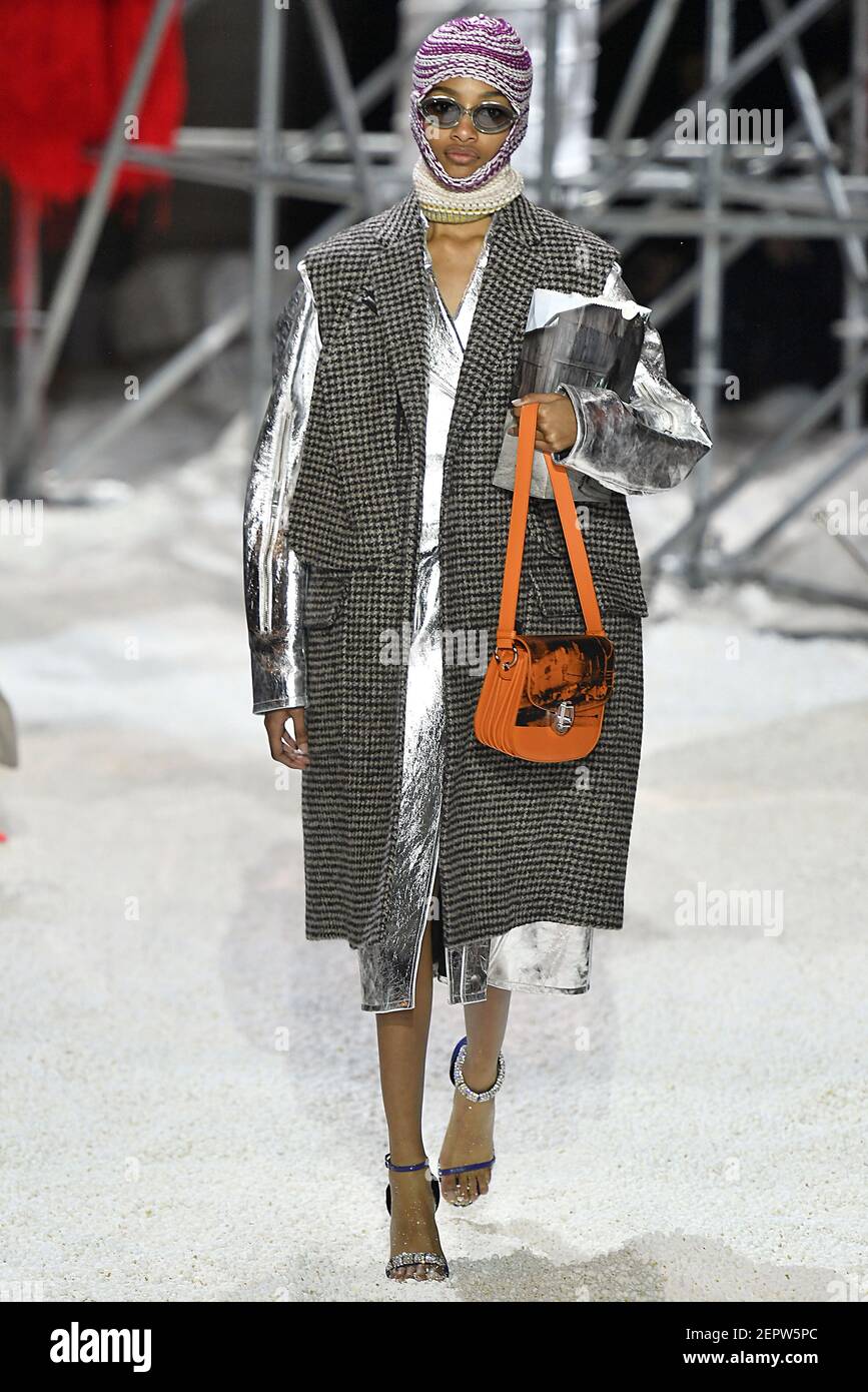 Model Naomi Chin Wing walks on the runway during the Calvin Klein Fashion  Show during New York Womenswear Fall Winter 2018-2019 held in New York, NY  on February 13, 2018. (Photo by