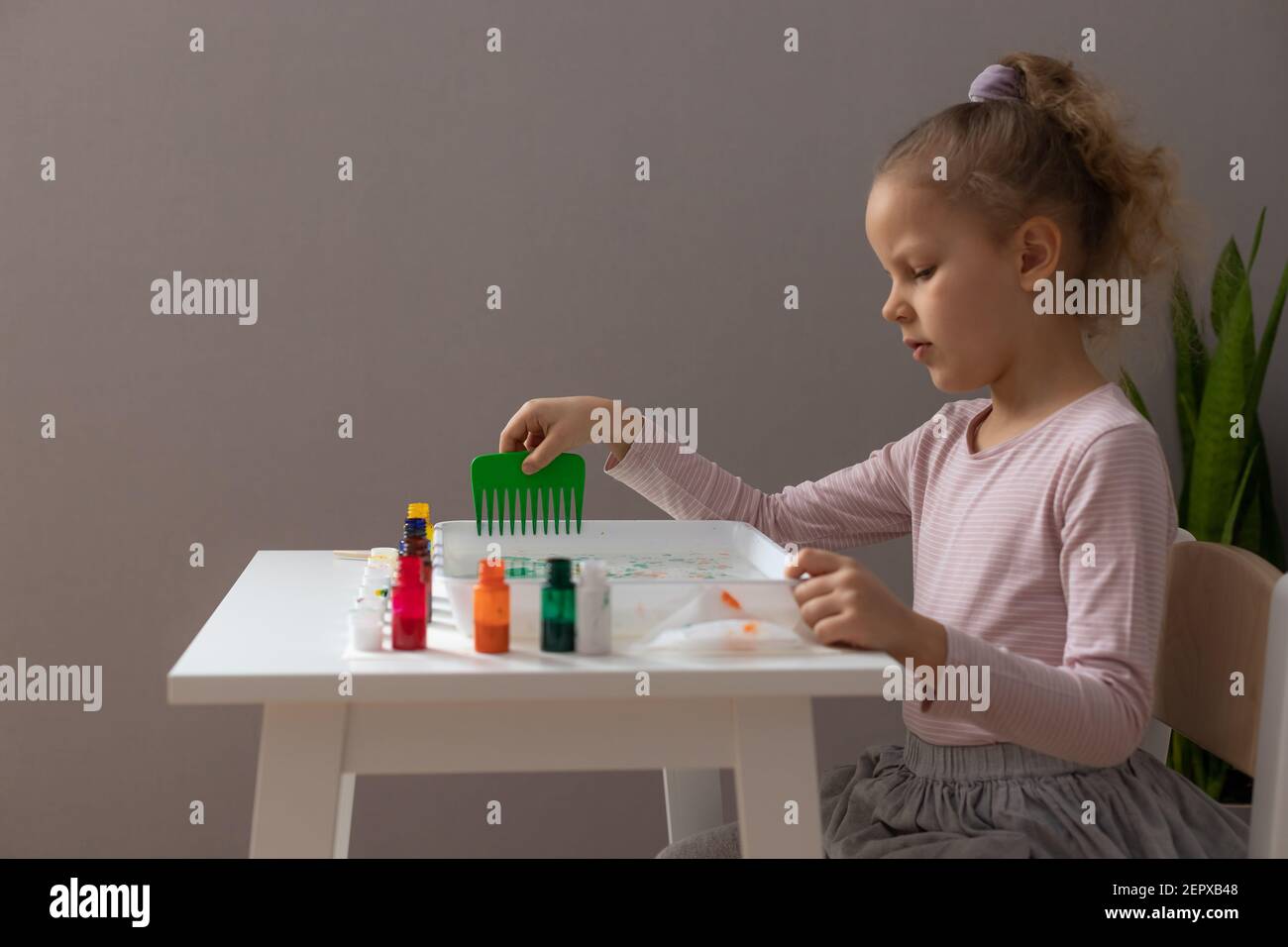 6 year old child hi-res stock photography and images - Alamy
