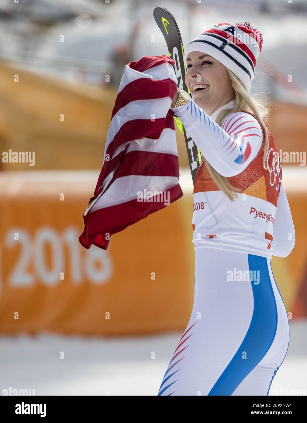 Lindsey Vonn of the USA celebrates winning the bronze medal in Women's Downhill at the Jeongseon Alpine Centre in South Korea on Wednesday, Feb. 21, 2018, during the Pyeongchang Winter Olympics. (Photo by Carlos Gonzalez/Minneapolis Star Tribune/TNS/Sipa USA) Stock Photo