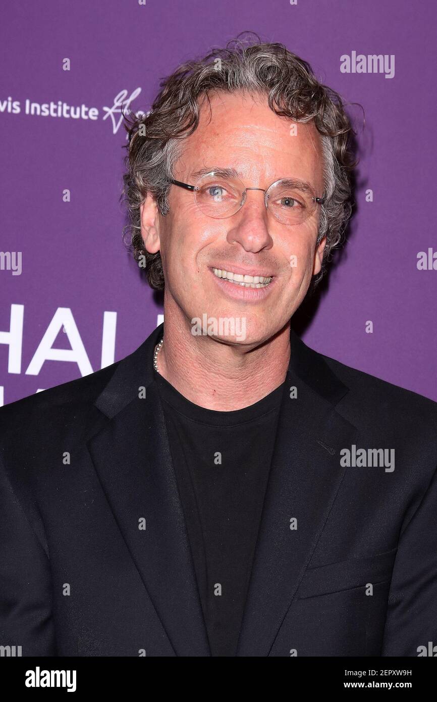 Bill Sheinberg arrives at the Los Angeles Premiere Of Momentum Pictures