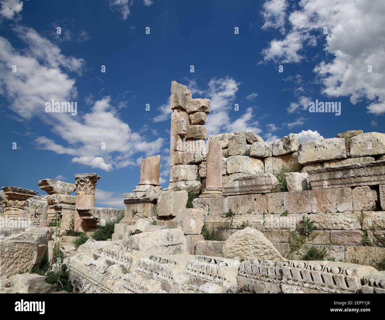 Roman ruins in the Jordanian city of Jerash (Gerasa of Antiquity ...