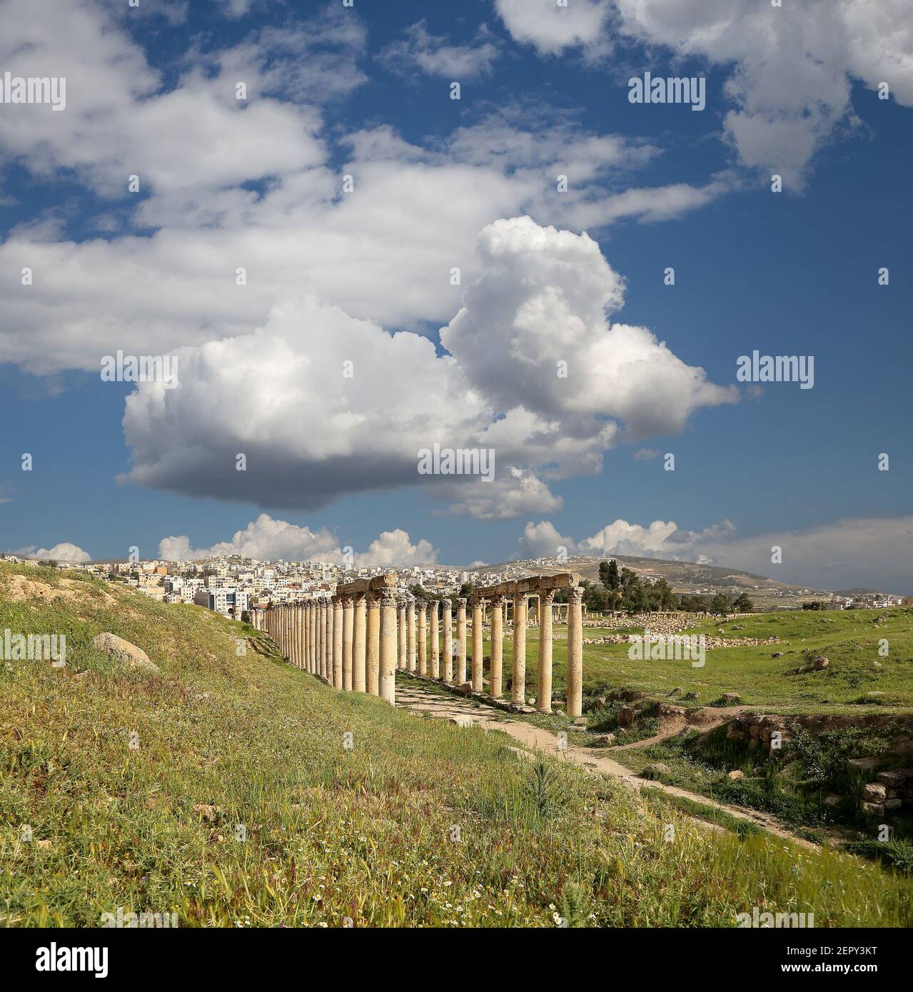 Roman ruins in the Jordanian city of Jerash (Gerasa of Antiquity ...