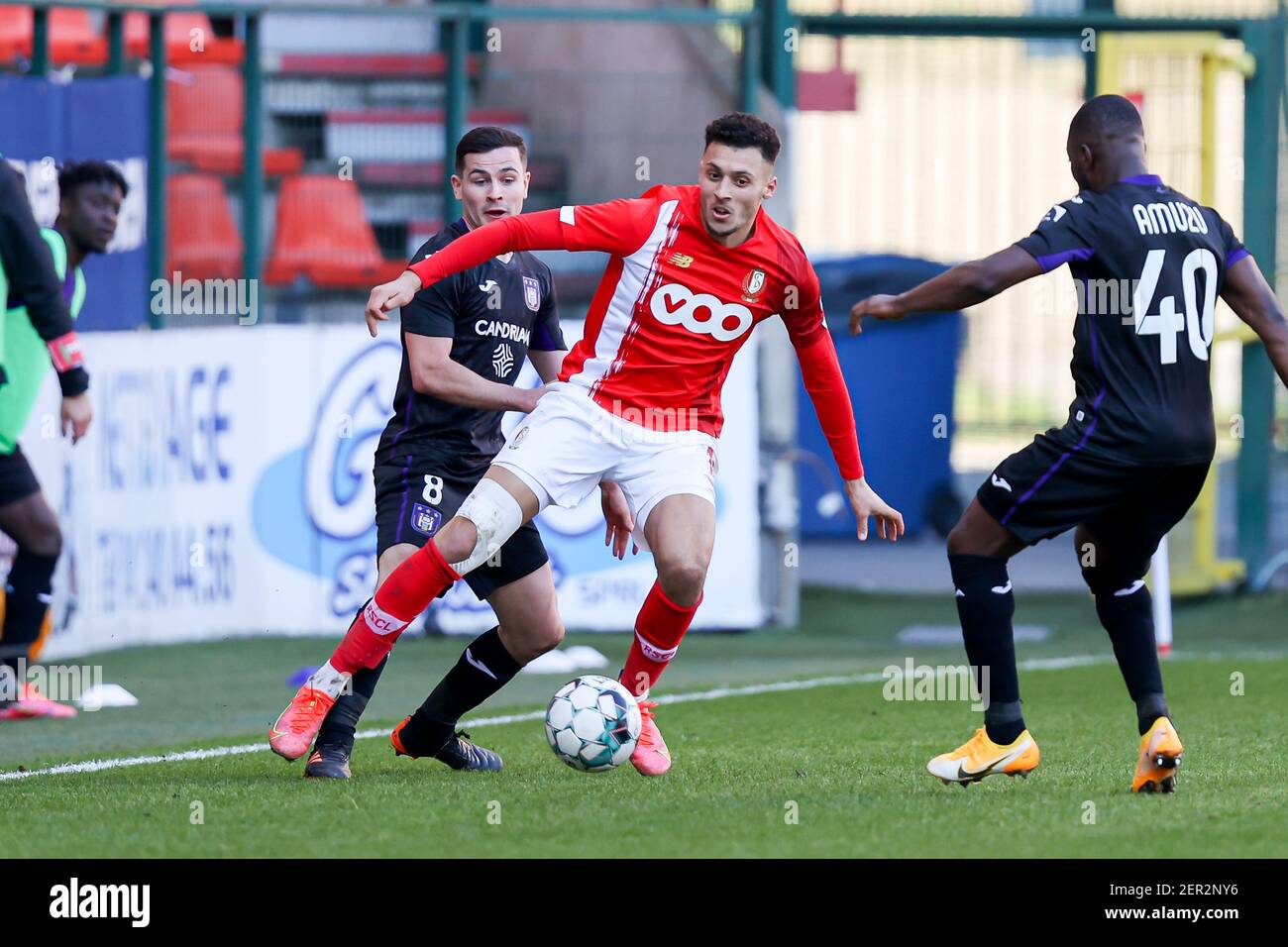 Selim Amallah scores as 10-man Anderlecht hold Standard Liege