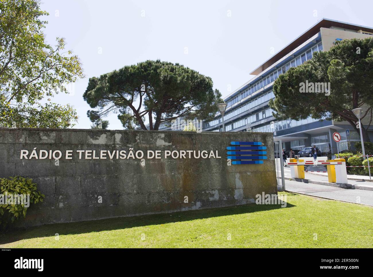 Lisbon, 04/17/2018 - The headquarters of the public station RTP, RÃ¡dio  Televisão de Portugal, on Avenida Marechal Gomes da Costa, was searched by  the DIAP de Ã‰vora. (Filipa Bernardo / Global Images/Sipa