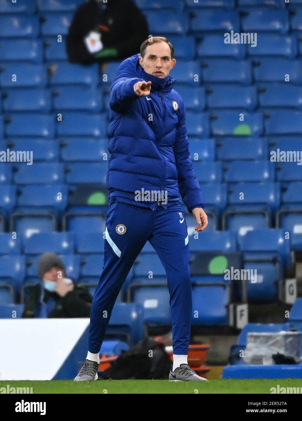 Chelsea Manager Thomas Tuchel On The Touchline During The Premier chelsea-manager-thomas-tuchel-on-the-touchline-during-the-premier