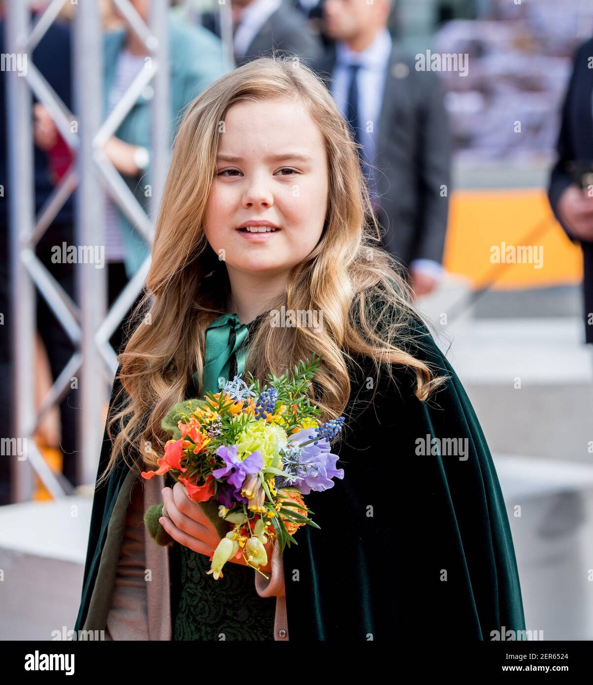 princess-ariane-celebrating-king-willem-alexander-s-51st-birthday-and-5