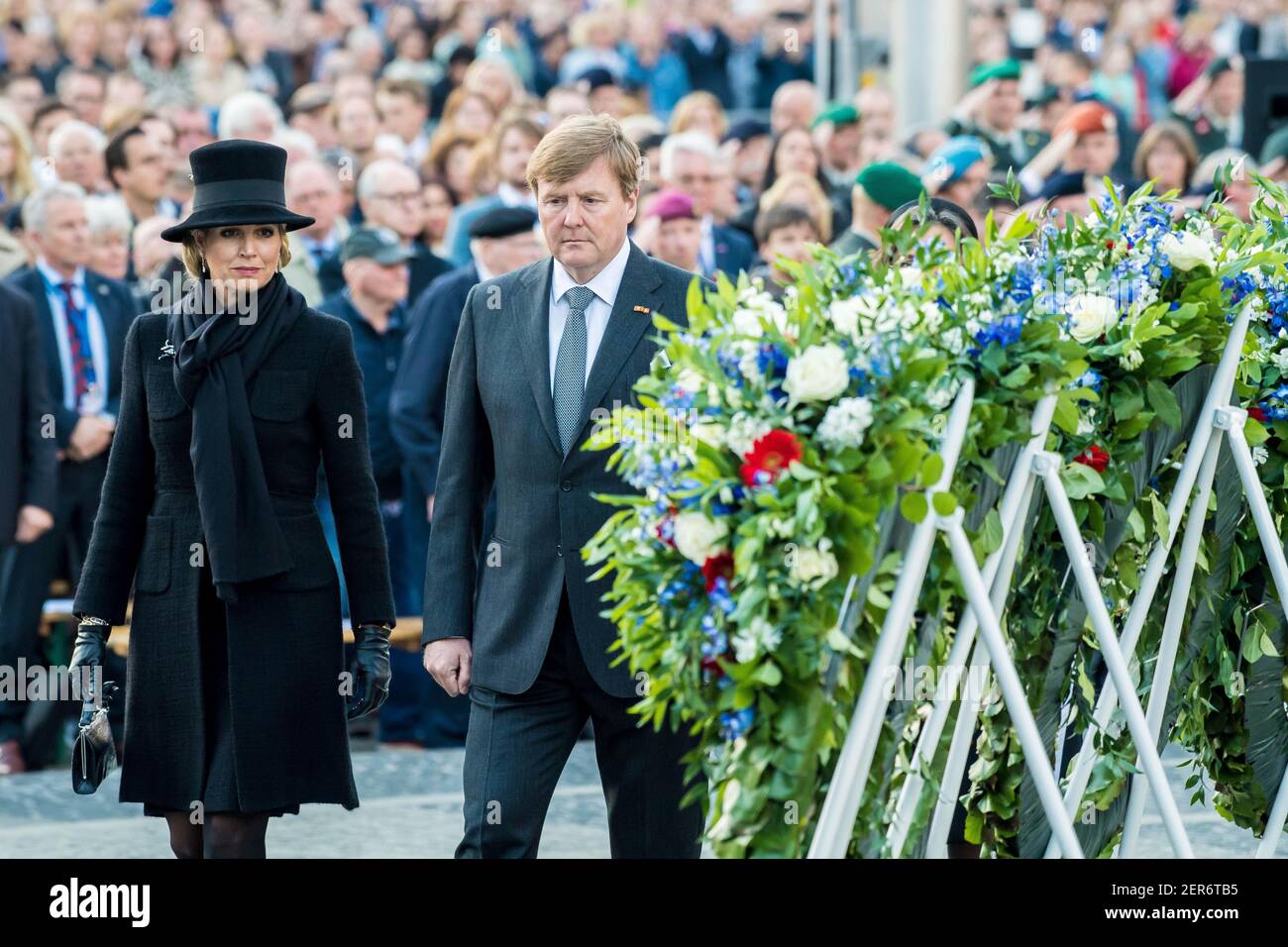 King Willem-Alexander and Queen Maxima during the National WWII ...