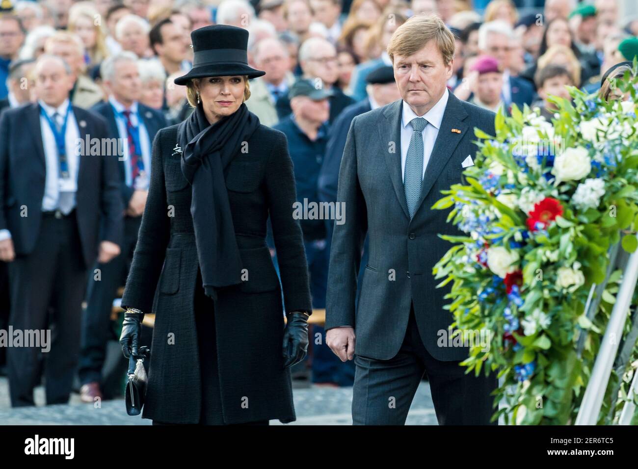 King Willem-Alexander and Queen Maxima during the National WWII ...