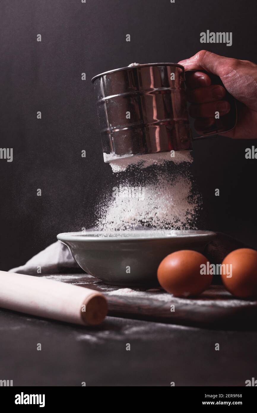 Flour explosion hires stock photography and images Alamy