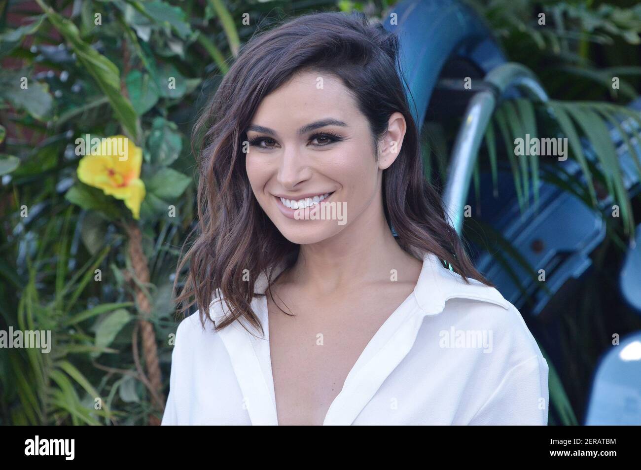 Ashley Iaconetti arrives at the "Jurassic World: Fallen Kingdom" Los